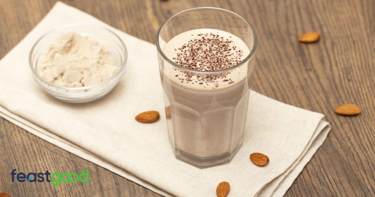 Can You Mix Whey Protein With Almond Milk? (4 Benefits)